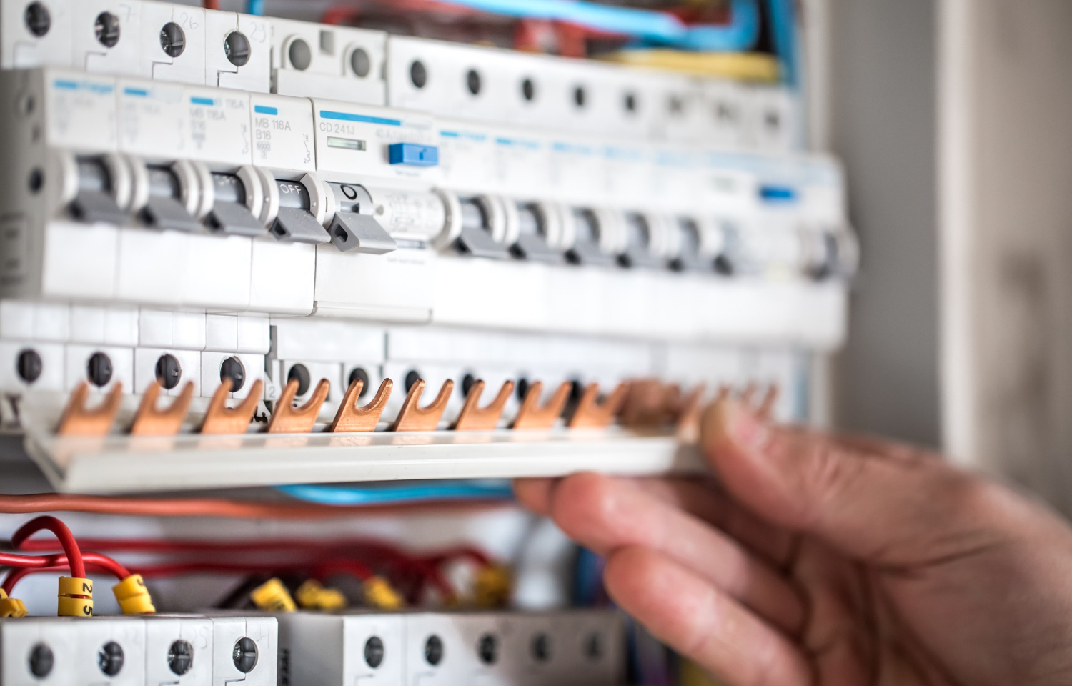 Come capire quale elettrodomestico fa cortocircuito?